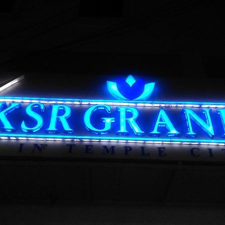 Ksr Grands Hotell Tirupati Eksteriør bilde